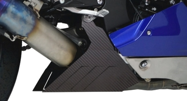 15-21 R1 CARBON BELLY COVER PANEL